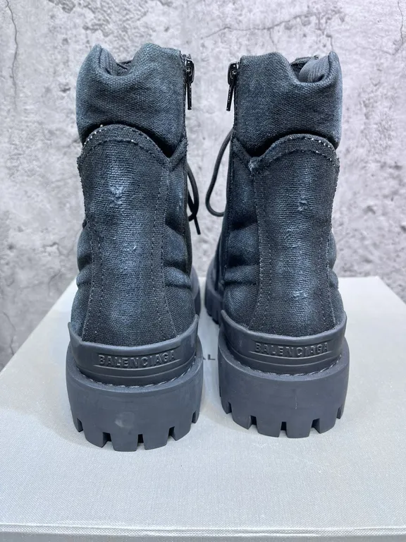 Balenciaga Shoe 